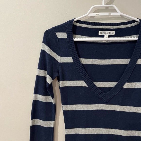 Aeropostale Y2K Striped Long Sleeve - Picture 2 of 5